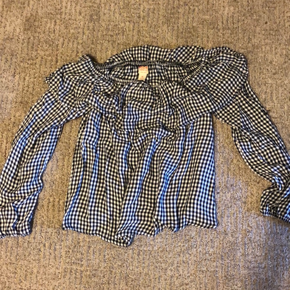 3/4 sleeve top!